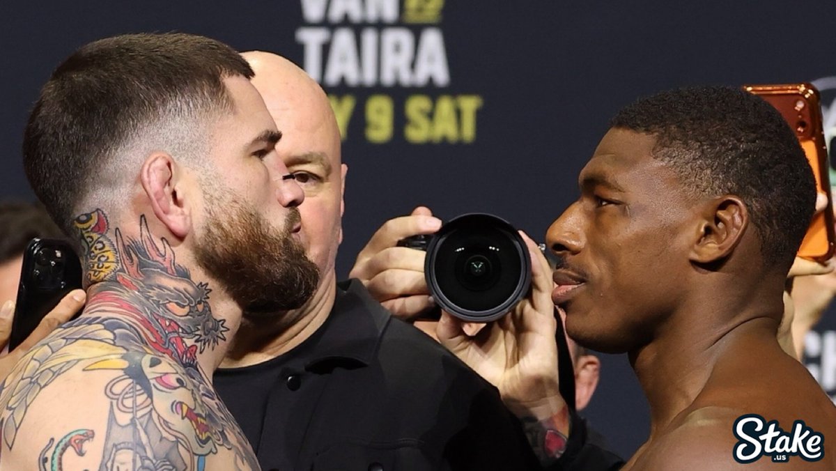 ufc's tweet photo. WE'RE IN FOR A TREAT 👀  

The #UFC328 main card is STACKED! LIVE May 9 at 9pmET on @ParamountPlus!

[ B2YB @StakeUsa ] https://t.co/kvAVCOibgq