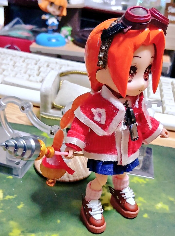 opdoll2023's tweet photo. 【カスタマイズどーる】
どーるナンバーズNo.04
『ぐるみん』より、『パリン』嬢！
#日本ファルコム さんの、3DどりるアクションRPGの、宇宙一可愛いヒロイン！

パリン「やるしかないわね！」

完成してソファーに座らせたら、ずっと座りっぱなしにさせてしまいました。

超久しぶりにメンテナンス！ https://t.co/N5jJLHhXSP