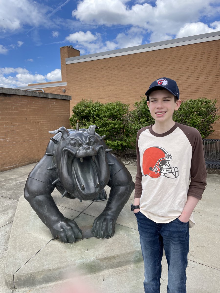 evincent32's tweet photo. How can it be Hayden’s last day of high school? 😱 It seems like yesterday he visited the school for the first time, when actually that happened four years and a day ago. #ClassOf2026 https://t.co/IJd00ruykJ