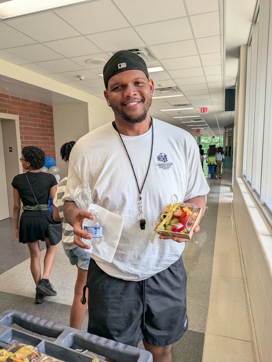 VVanderhorst's tweet photo. Our @mullerroad StuCo made sure we ended the week in the "char-cute-ish" way for Teacher Appreciation Week!  #TheyreAlwaysWorking #ProudAdvisor https://t.co/th7Y7LT5Aq