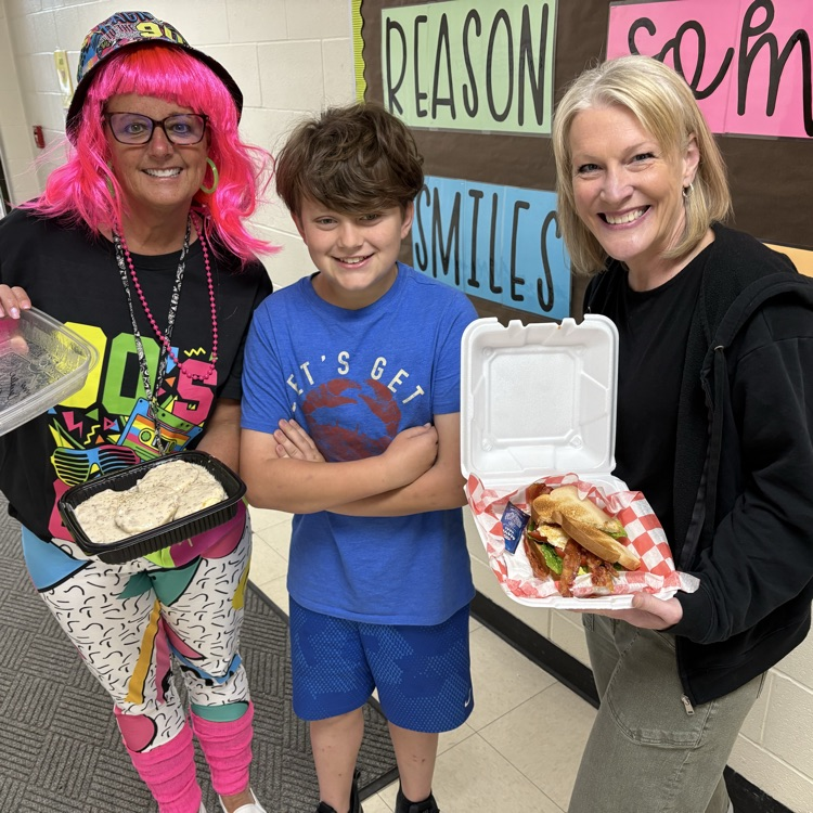 BTMS_Tigers's tweet photo. Billy (and his mom😊) sure did spoil his teachers this week!❤️ We have the best parents and students! https://t.co/NxfrvmDpds