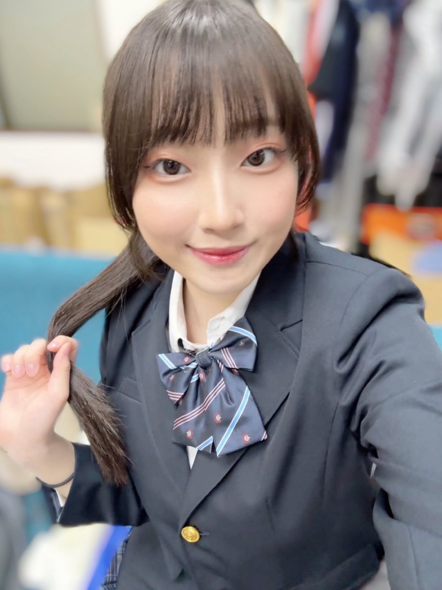 りり tweet media
