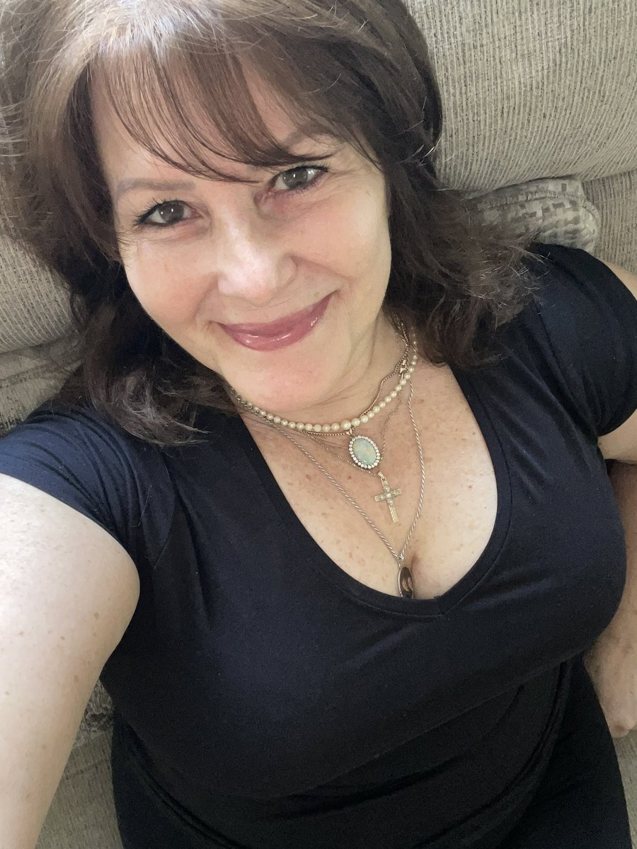 BronxGal62 tweet media
