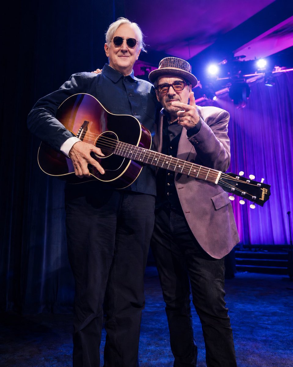 ElvisCostello's tweet photo. T Bone Burnett and Elvis Costello at Music Will benefit gala, photo by David Kindler

Read the story at @RelixMag 

https://t.co/JE3u0ZMolo https://t.co/9L6brDlOJV