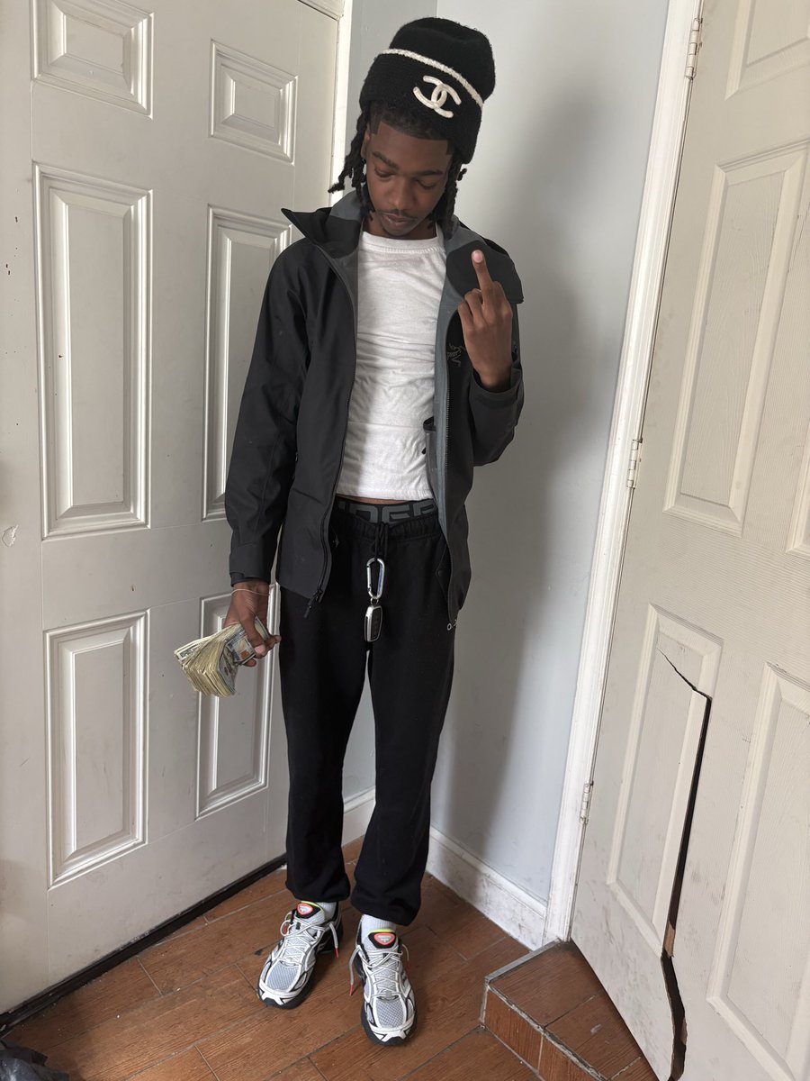 Talldontknow's tweet photo. 🫩 https://t.co/SW9LLZydwX
