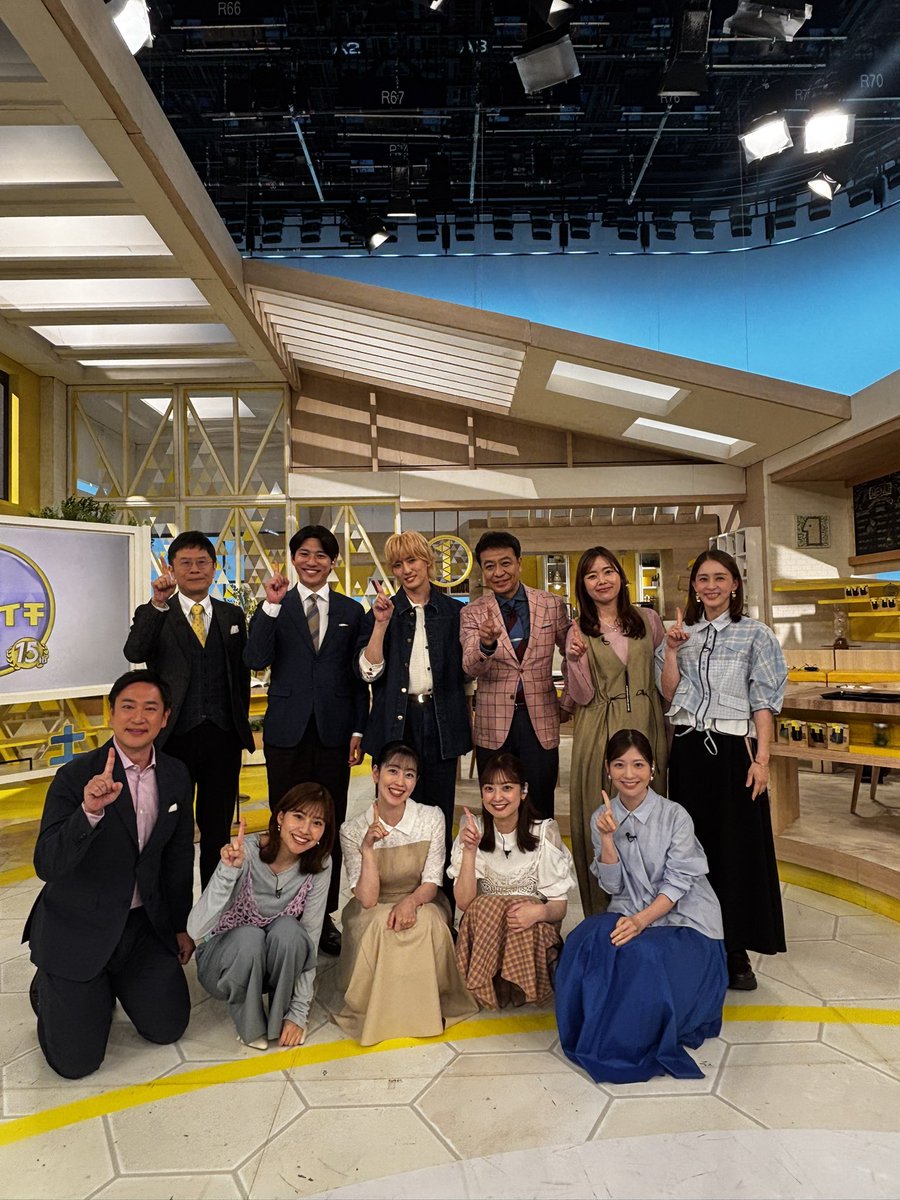 シューイチ tweet media