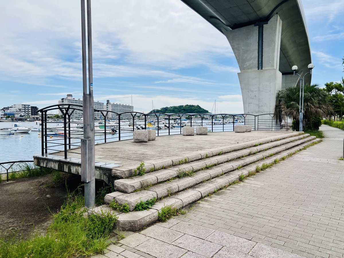 早起きしたのでお散歩🚶