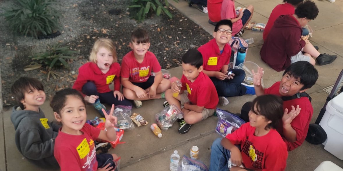 Helms Elementary tweet media