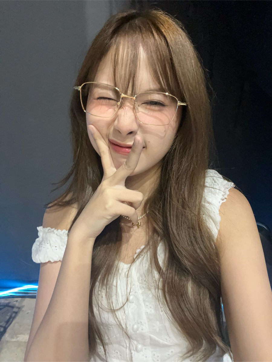 Nana Pups You 🐶 #NanaCGM48 tweet media