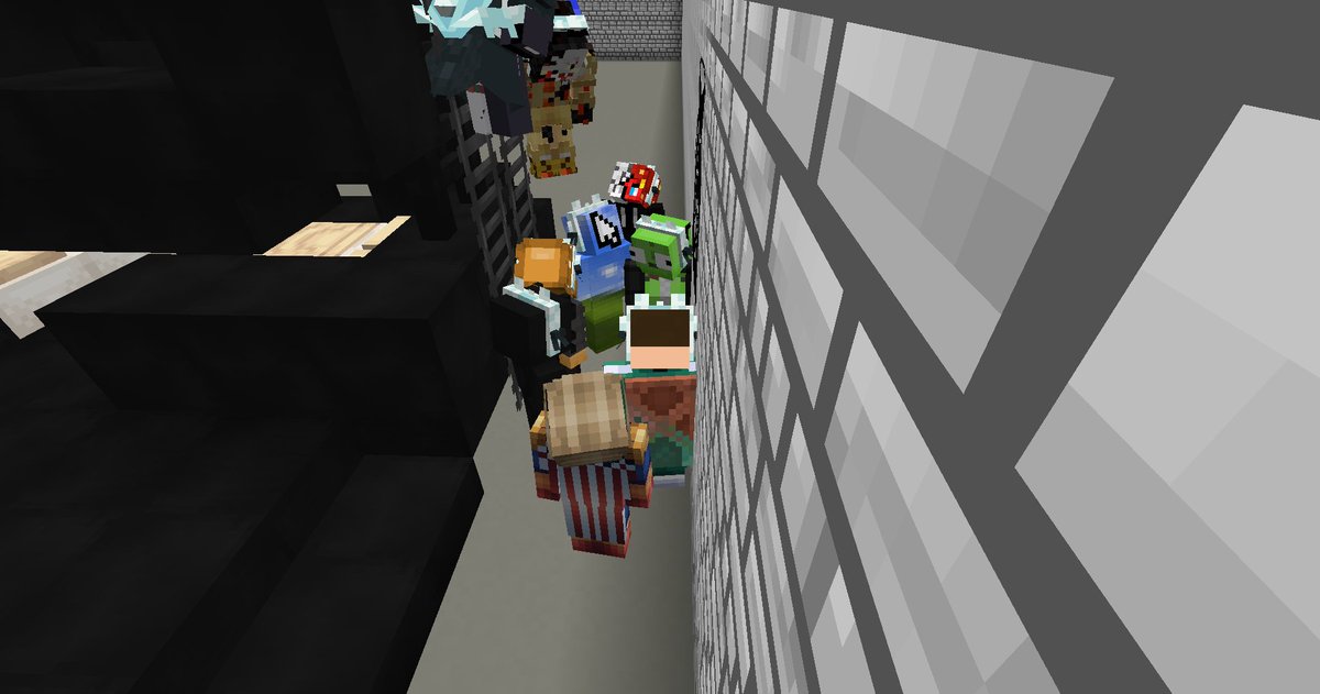 ¡¡DÍA 1 COMPLETADO!!  

Puede que hubiera bugs y varios parones por lag, pero los juegos en general a mi me han ido de maravilla.   

Mañana nos volvemos a ver, a ver hasta donde llegamos el Día 2.  

¡¡SE PUEDE CHAVALES!!

<a href="/ccrownstudios/">Crown Studio</a> #SquidCrownGames