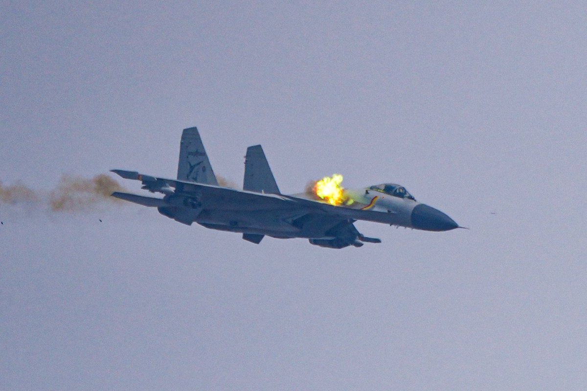ChinaNavy tweet media