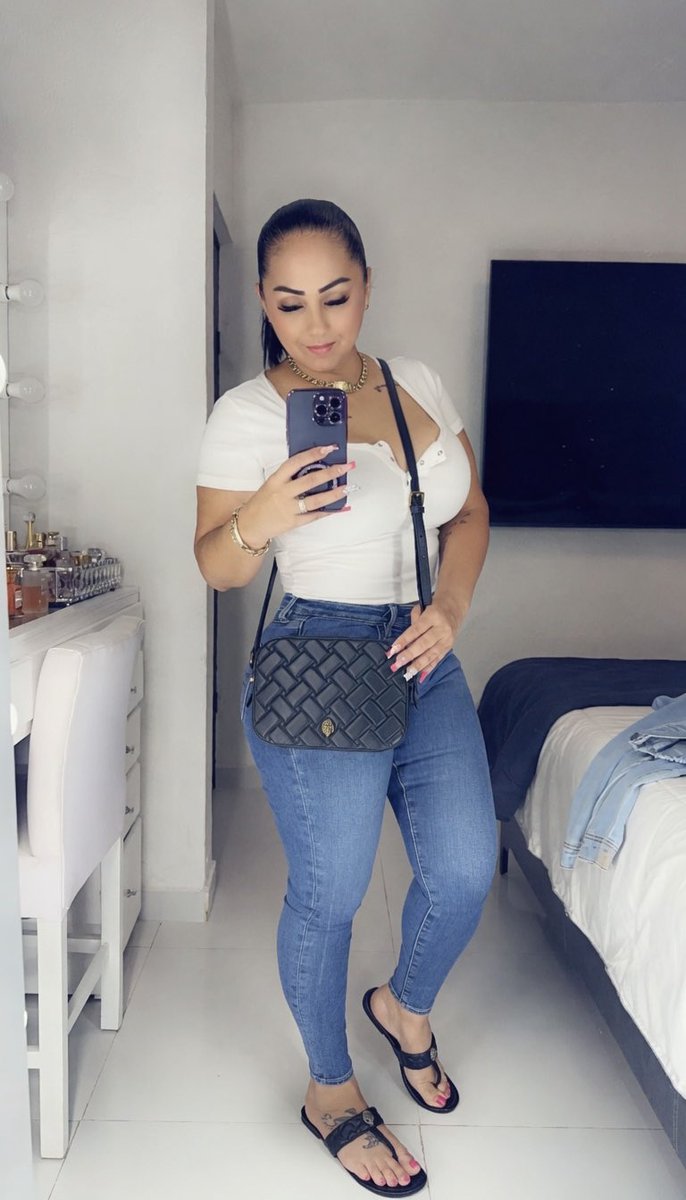 SrysraTorres tweet media
