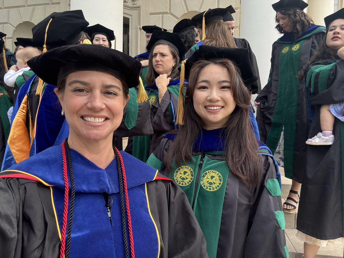 WardLab_Emory's tweet photo. I am sooo proud of @ttianyt!! She won the @EmoryMedicine 2026 Basic Science award and walked the stage today! Our lab’s 1st #doubledoc #commencement #MD #PHD Go Tina! 🥳 https://t.co/atDwxlKulN