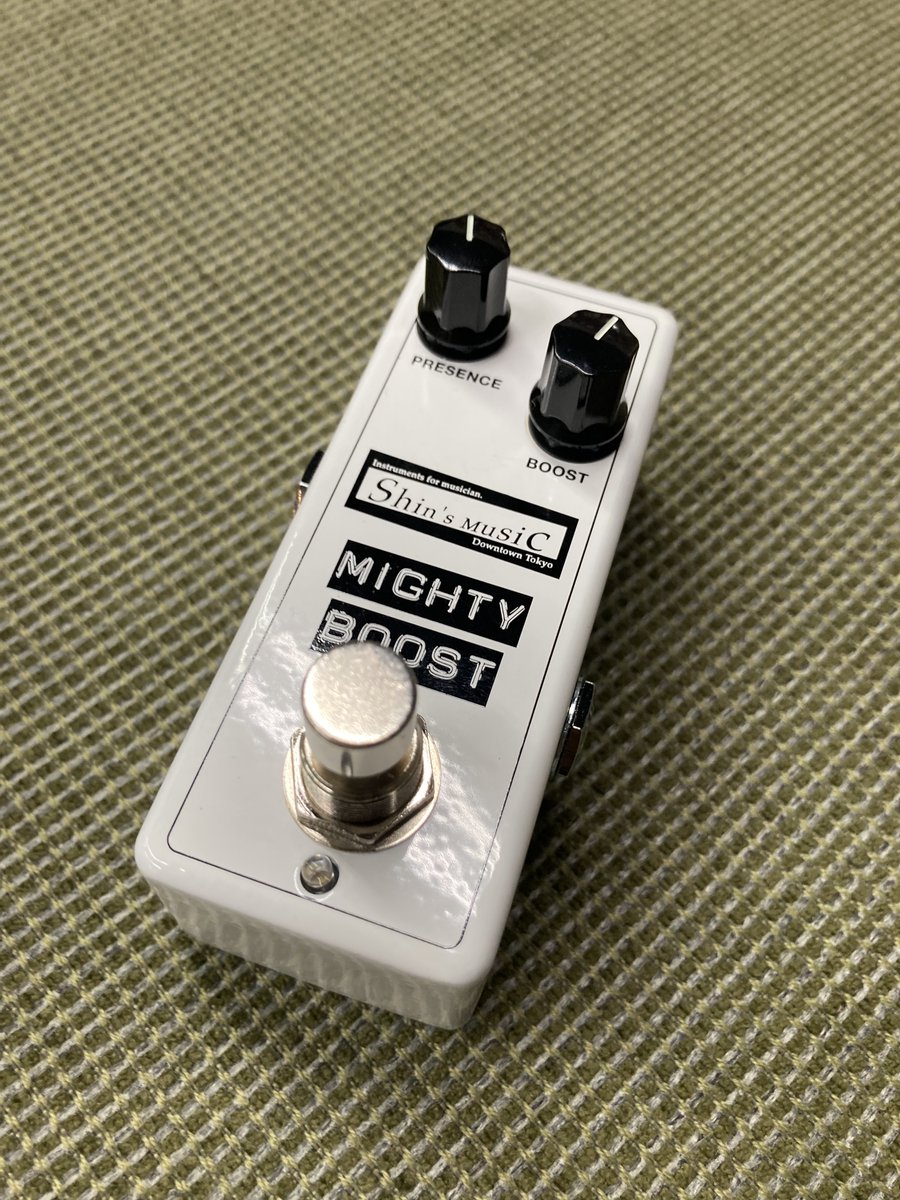 箱ボロ特価！/ メーカーでも品薄状態での Shin's Music MIGHTY BOOSTが