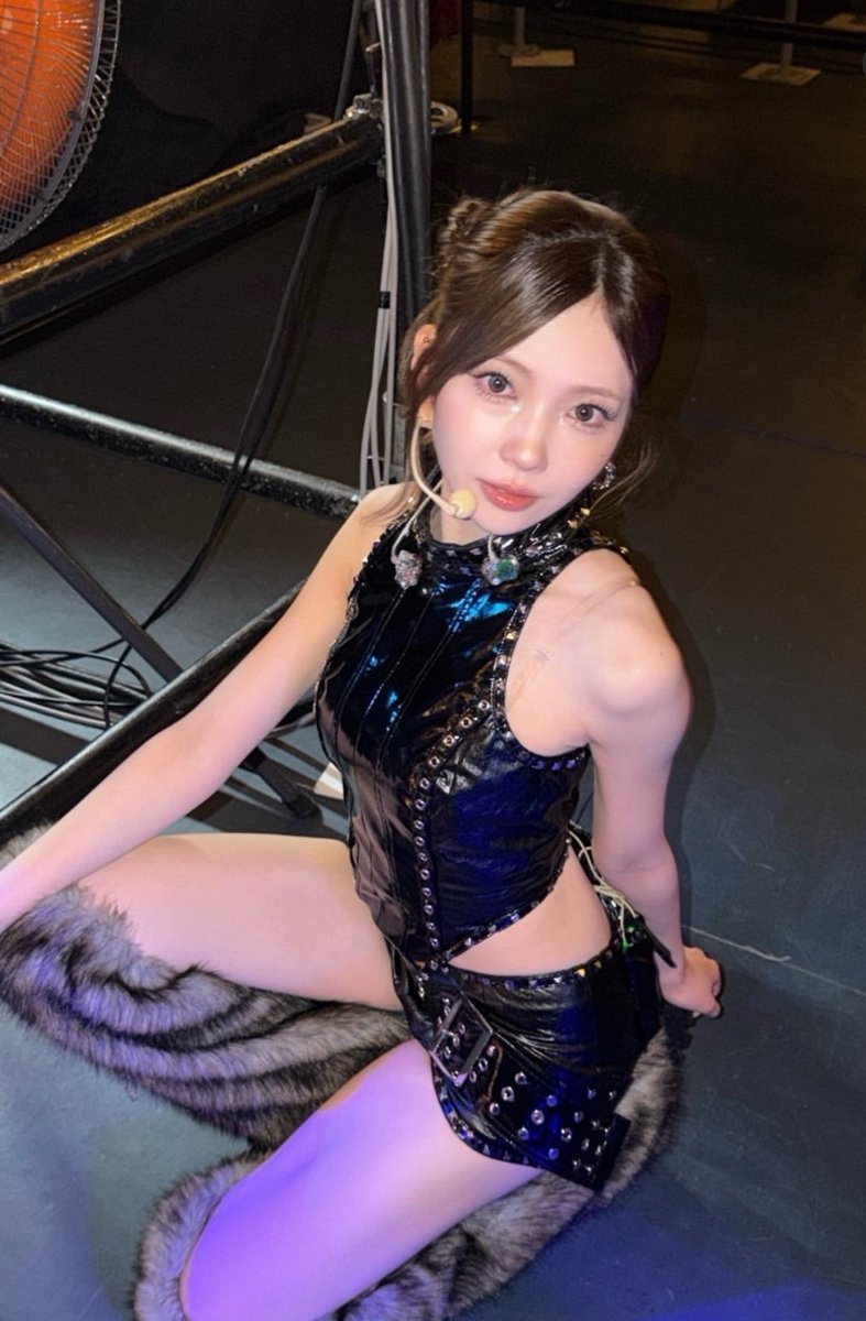 mayuka pics tweet media
