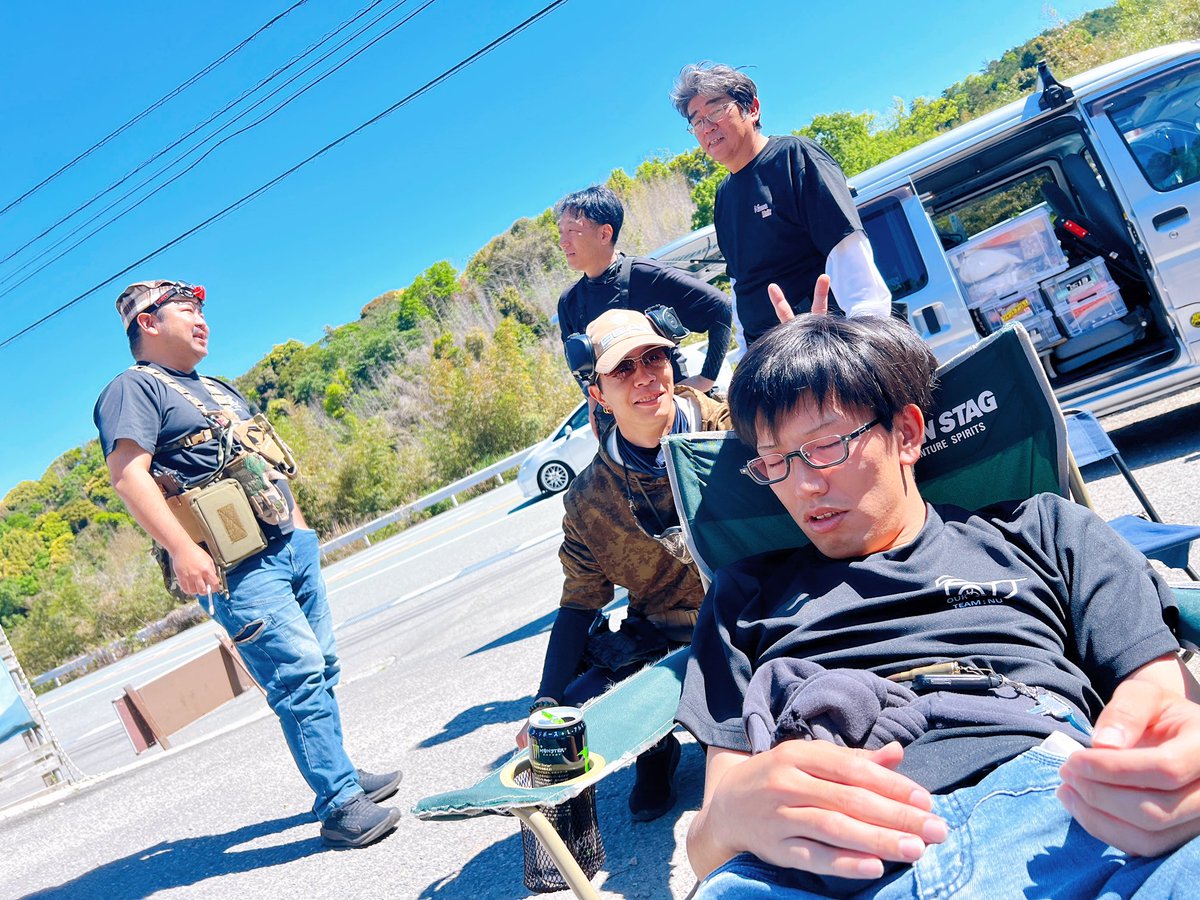 hamadacity_bb's tweet photo. いよいよ「#エアこきぬ」スタート❗️

お昼には振る舞いBBQもご用意🍖

いっぱい遊んで、いっぱい食べんさい🔥

各出店ブースも登場しますので、是非ご活用しながら「ぬ組・M隊長」が繰り出すカオスなゲームをご堪能あれ👊
#ジャハナンさんおかえりな祭
#ぬ組
#爆睡なう https://t.co/SGETs5Smct