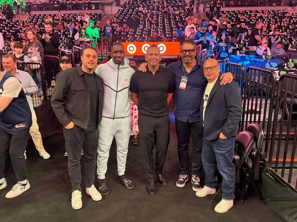 Selección de Baloncesto de la República Dominicana tweet media