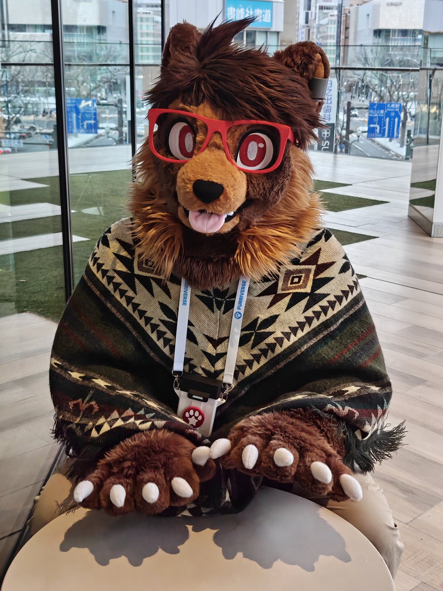 vrlmelon_t's tweet photo. Oye oye ¿Ya casi llega la comida? 
Lo siento pero muero de hambre 🫠

#FursuitFriday https://t.co/YVjEH13h5N