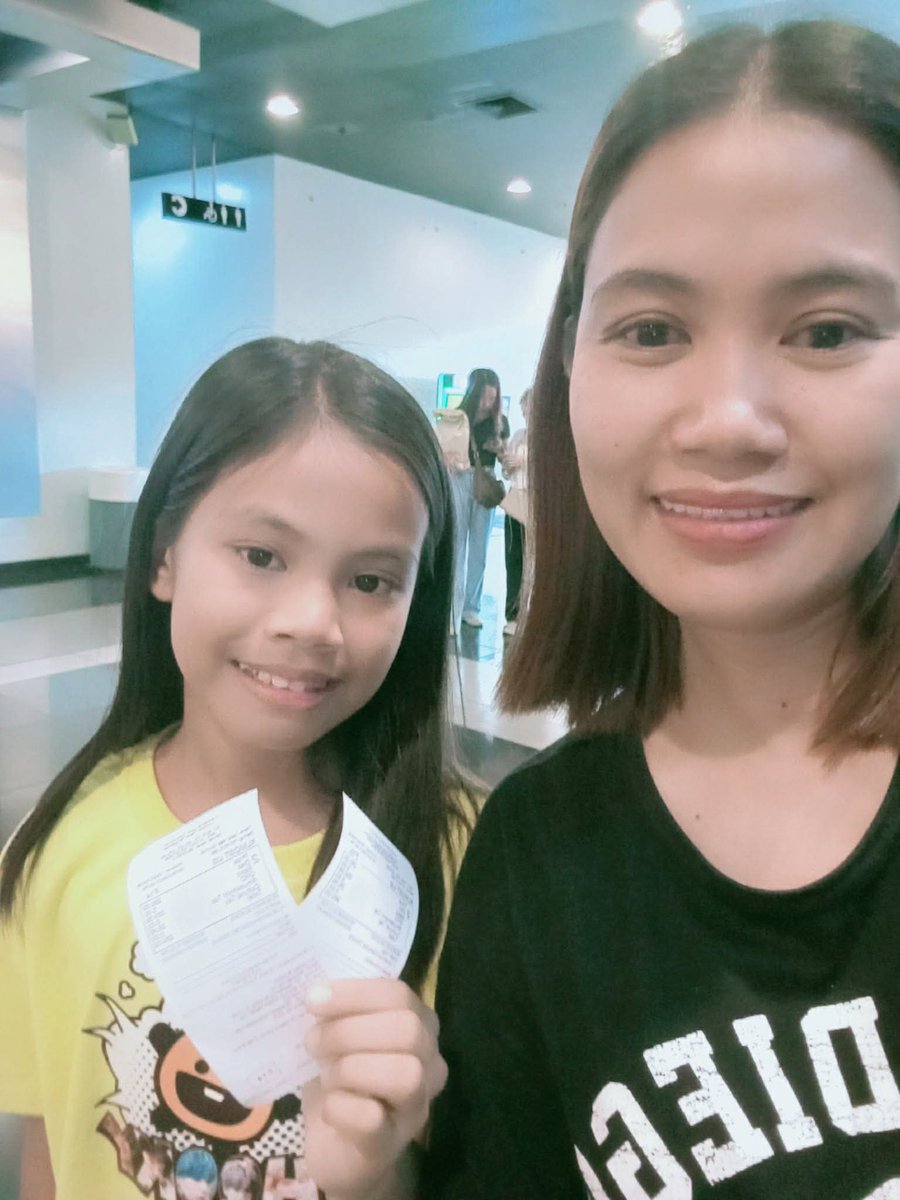 JMFyangPGSN's tweet photo. Day 3 to day 4💛💛 success again.
thank you so much po sa mga nag sponsor ng tickets 💛💛@JMFyangOfficial @garpsatty
Actually my nagugulo sakin 6 student's ulit🥺wala daw pang buy ng tickets..sana may mg sponsor ulit..💛💛ilove bhessshh😅😊
#almostus
#JMFYANGPANGSINAN https://t.co/TKS7WJyrZ0