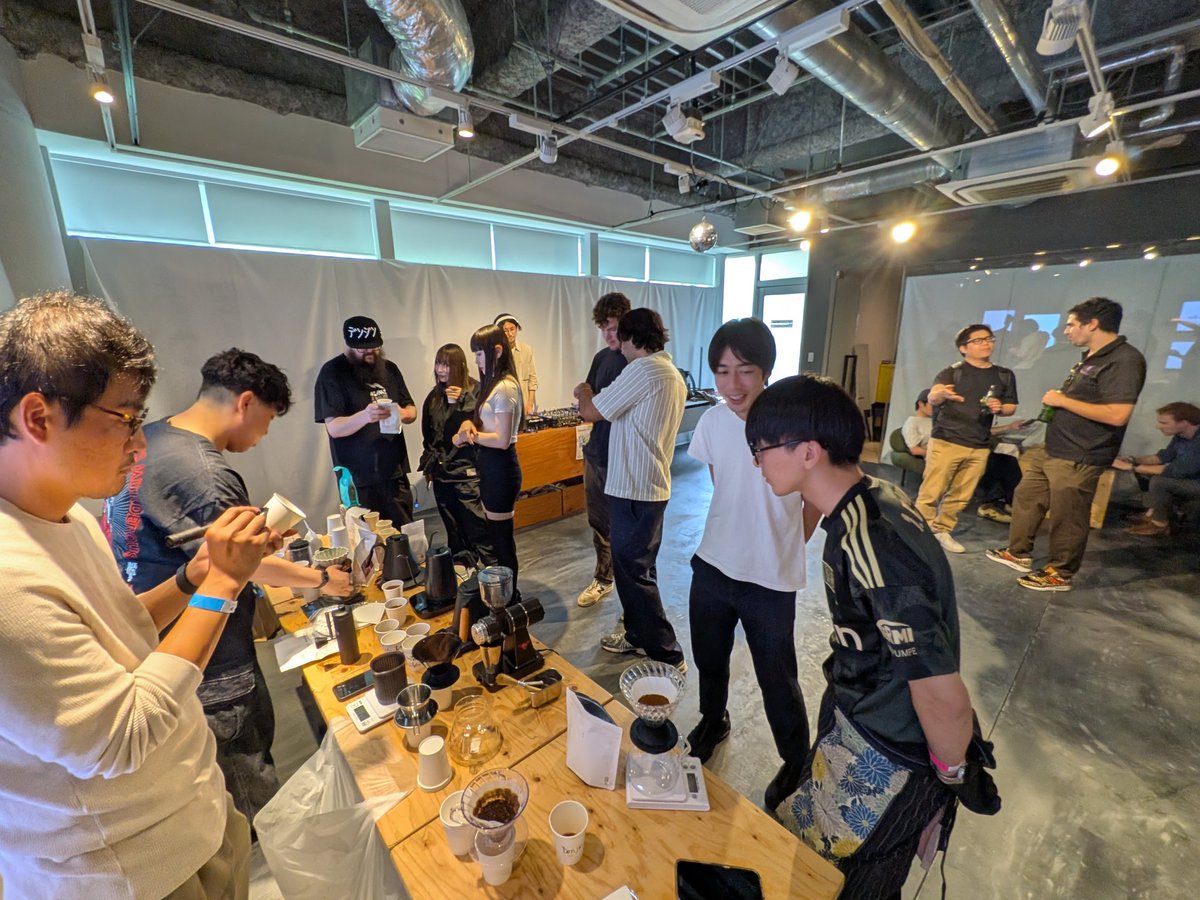 seiya_oht's tweet photo. Too many coffee, too many barista at DecodeFrens https://t.co/qT0jPQ9Wrq