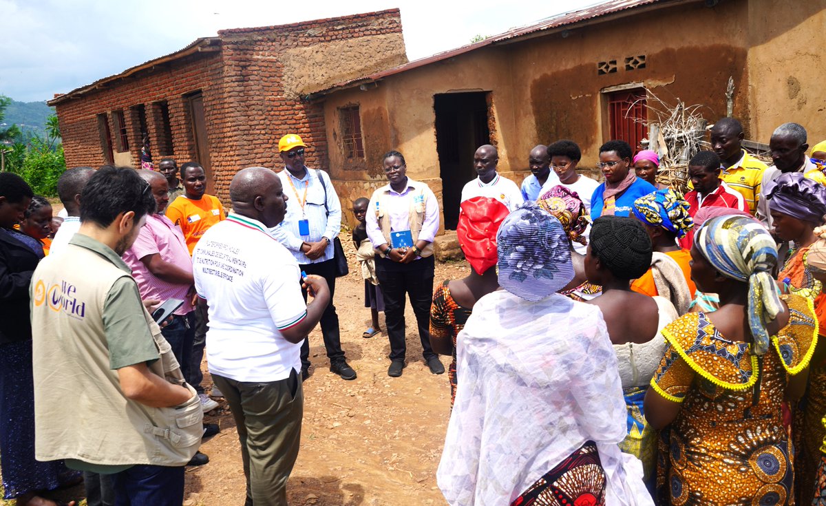 seppmsan's tweet photo. L’objectif de cette visite était dans le but d’apprécier la contribution des GSAN dans la gouvernance multisectorielle locale de la nutrition et sécurité alimentaire, afin de favoriser leur institutionnalisation et généralisation.@BurundiGov,@Dr_SibomanaCel https://t.co/ANP6ljbKW1