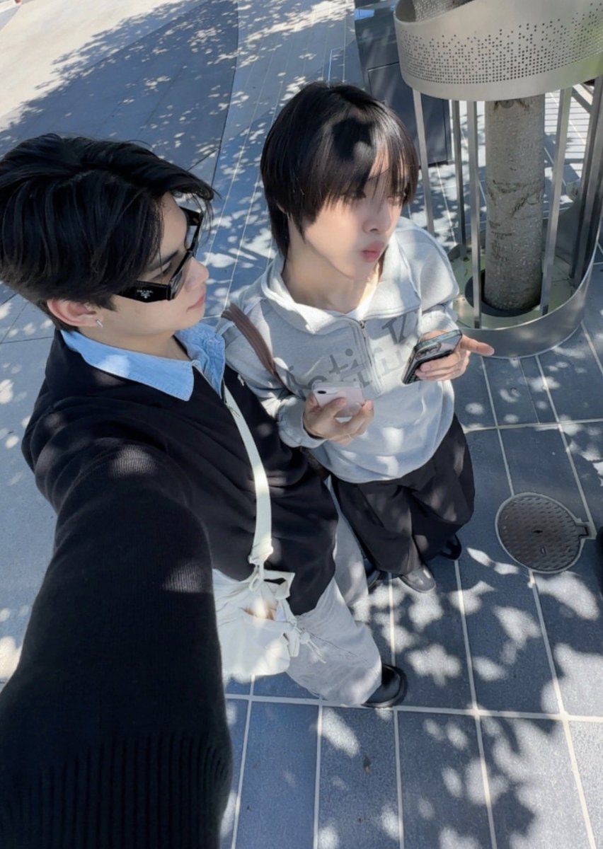 moonie ✶ ᶻz .ᐟ 😽 tweet media