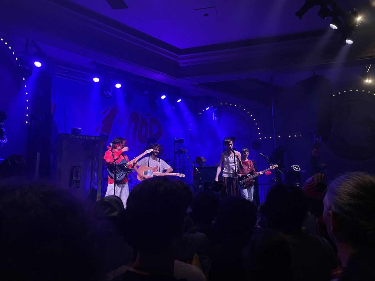 mel_hours's tweet photo. I LOVE @goodkidband ‼️‼️‼️‼️ https://t.co/JsnfMn0xqF