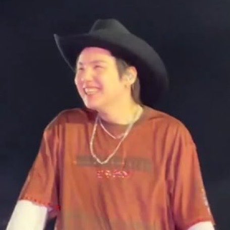 ✿❀cam❀✿⁷ is seeing bts ⊙⊝⊜ tweet media