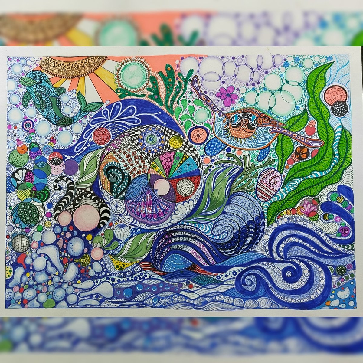 JonesLivia's tweet photo. I call this Zentangle "Deep Blue SEE" https://t.co/DEppe9wdbw