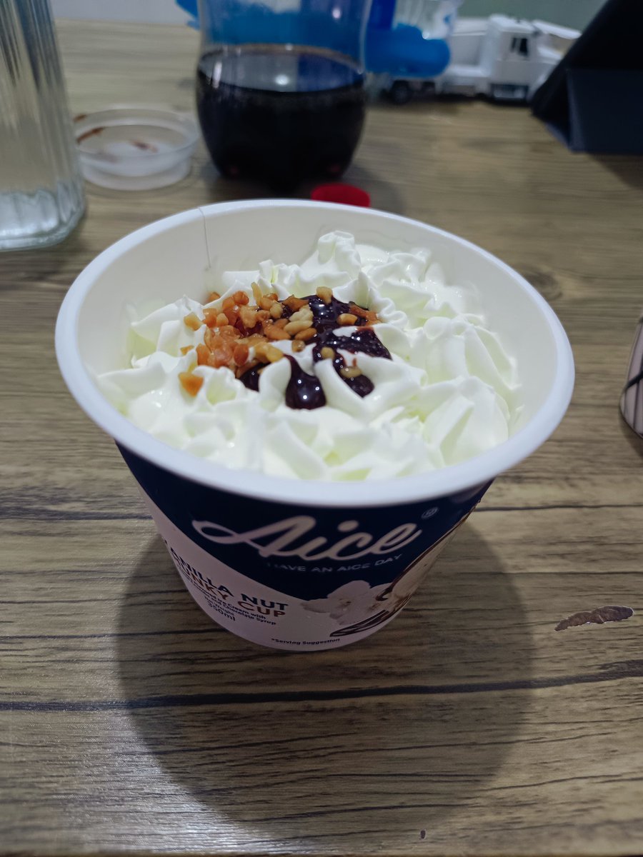 Taro☄️♑ tweet media