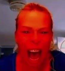Elle Nolastname tweet media