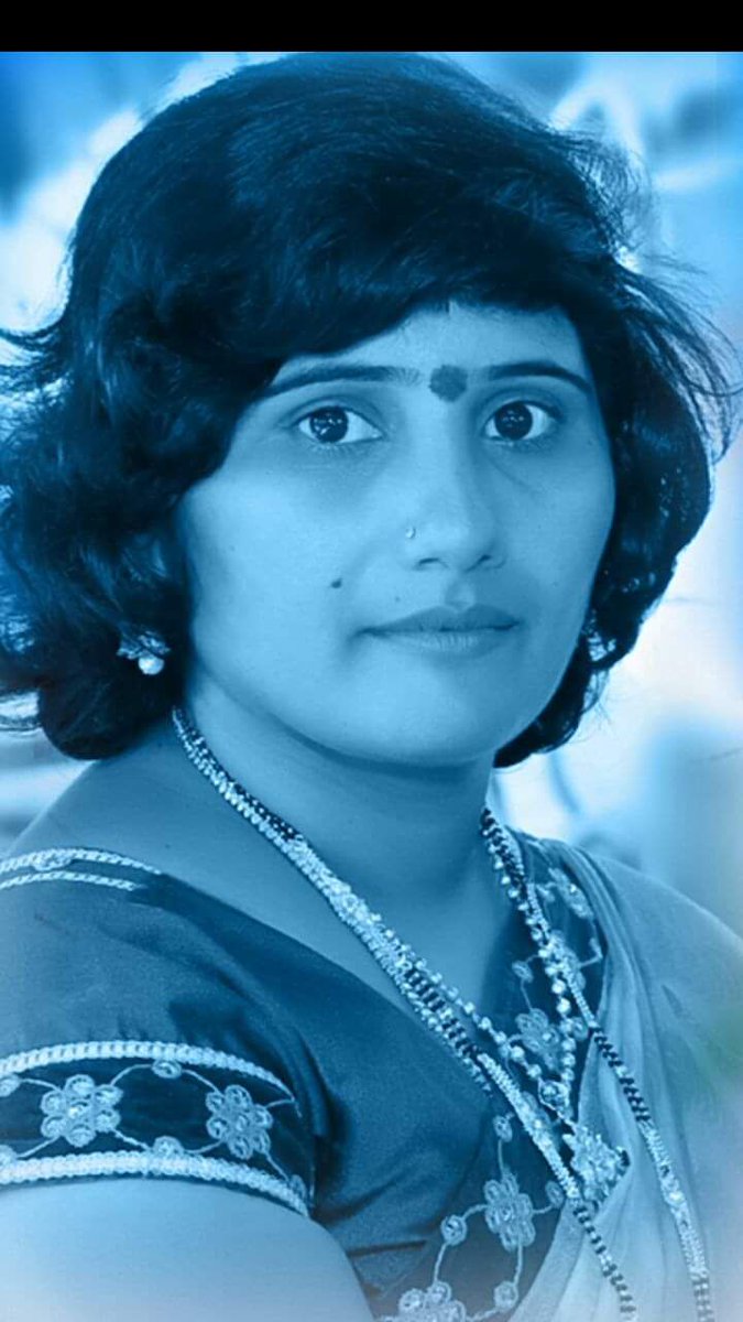 TrsRangusuma's tweet photo. శ్రీమతి రంగు సుమలత గారు 
 తెలంగాణ ఉద్యమ నాయకురాలు
BRS పార్టీ సీనియర్ మహిళా నాయకురాలు 
 జన్మదిన శుభాకాంక్షలు https://t.co/An71pRXWbi