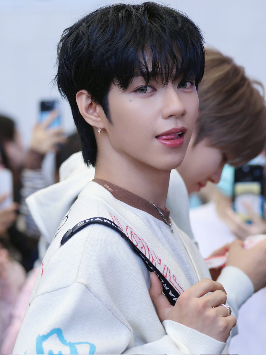 didiii_🧡 tweet media