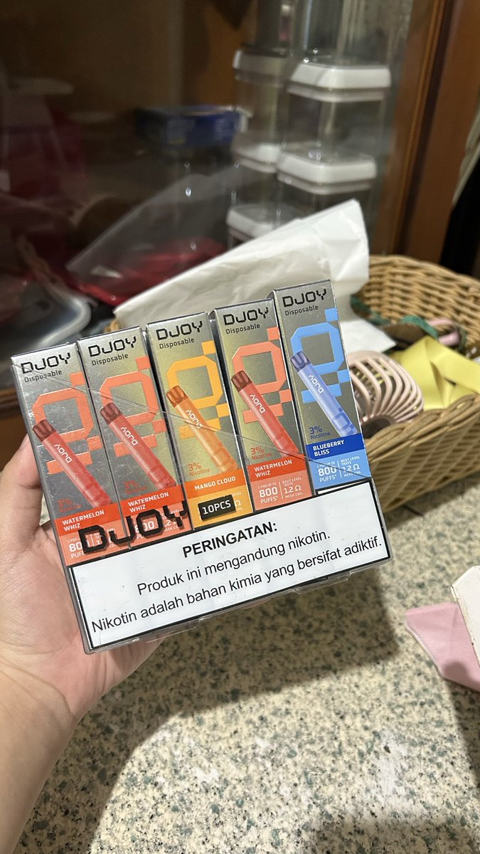 READY ‼️
*PODS’ DJOY DISPOSABLE SEKALI PAKAI 800puffs*
cukai 2024 exp sampai akhir 2026 alias desember 

 35.000/pcs

Strawbery 1
Watermelon 5
Bluebery 2