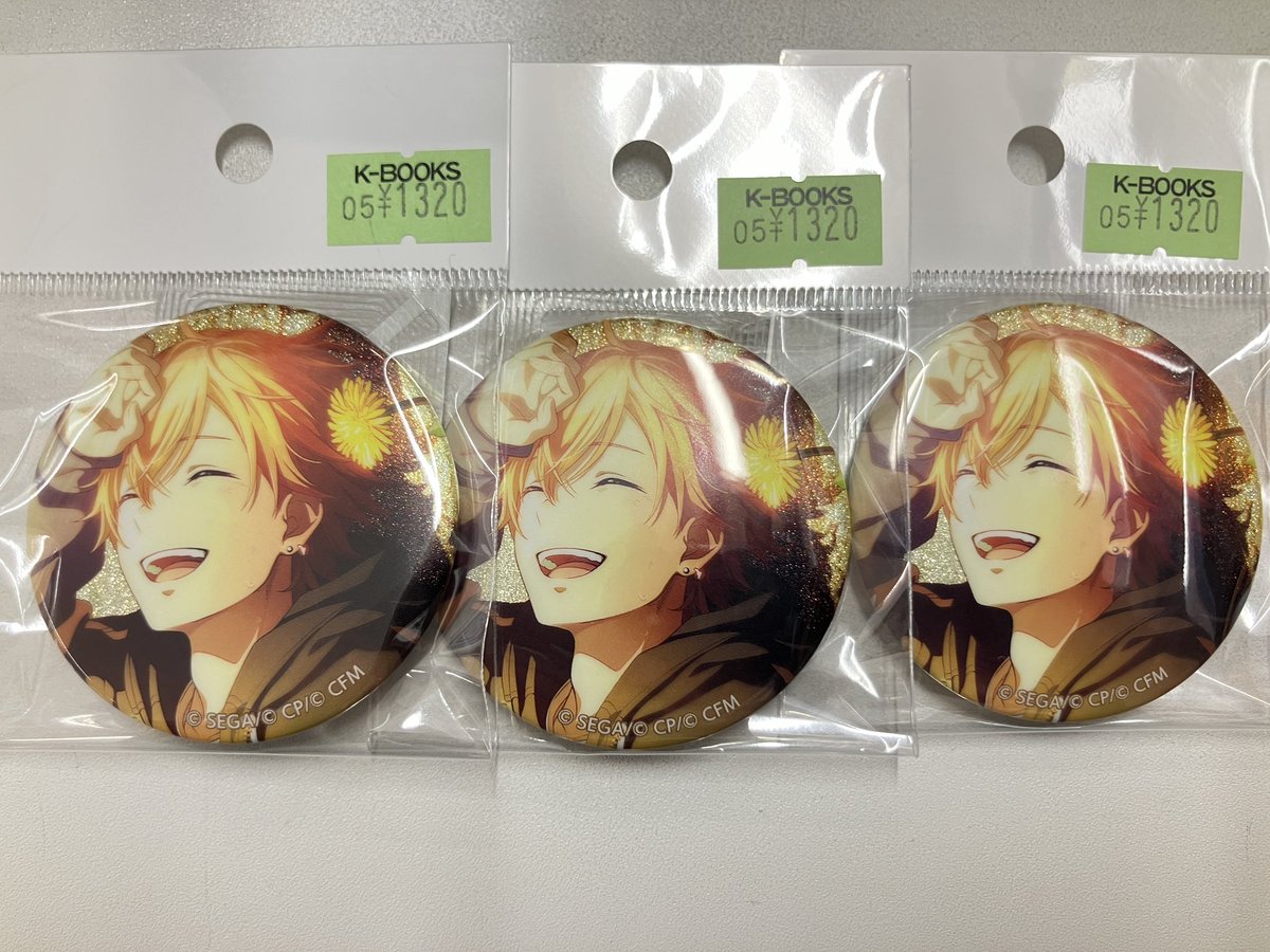 入荷情報】 プロジェクトセカイ プロセカ グリッター缶バッジ 東雲彰人