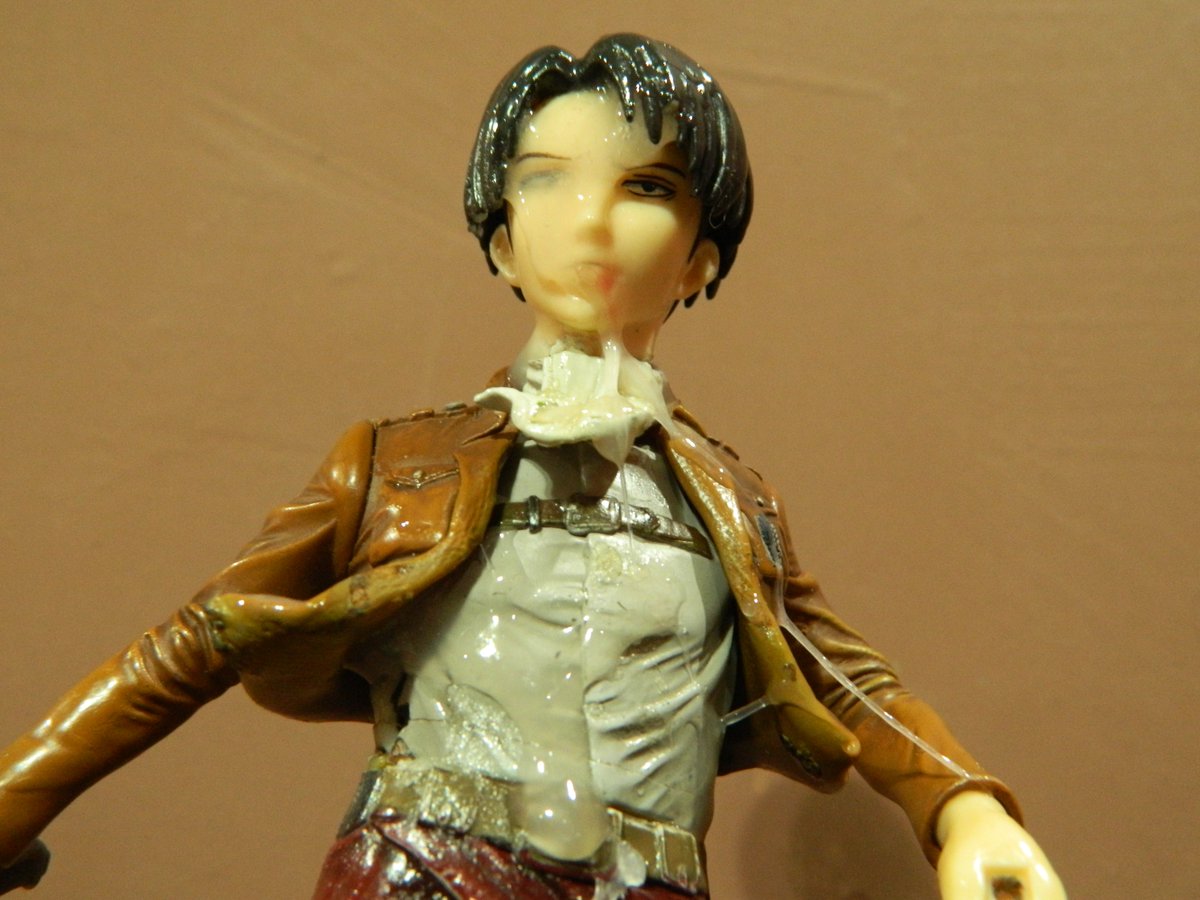 mubkkake's tweet photo. Levi  Ackerman Attack on titan  figure bukkake, .
session # 2   , #フィギュアぶっかけ https://t.co/9dYqC5goDn
