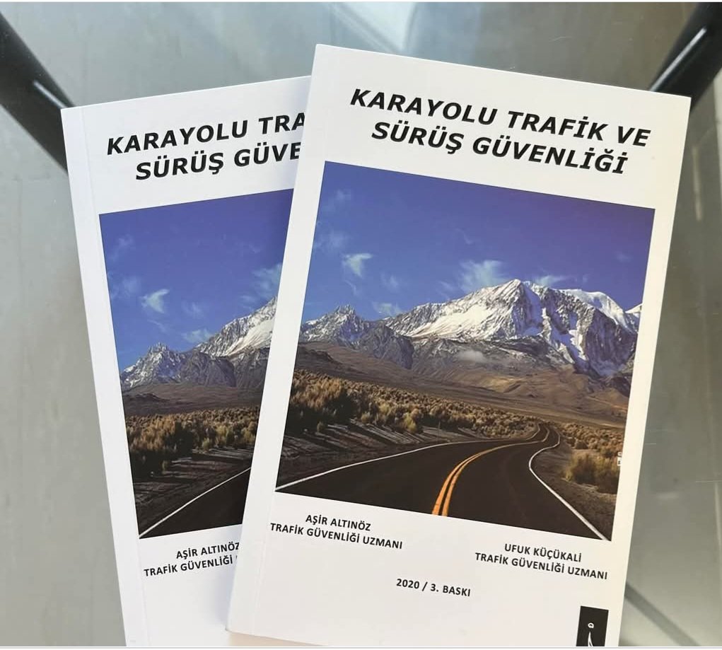 #karayolutrafikhaftası
Her şoföre bir kitap her kitap bir hayat .Sponsor arıyoruz .<a href="/a_uraloglu/">Abdulkadir URALOĞLU</a> <a href="/mustafaciftcitr/">Mustafa ÇİFTÇİ</a>