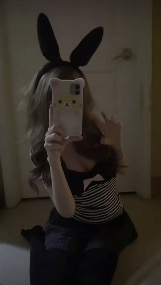 commitingss's tweet photo. Bunni

#esex #egirl #comgirl https://t.co/XkviL4qFgQ