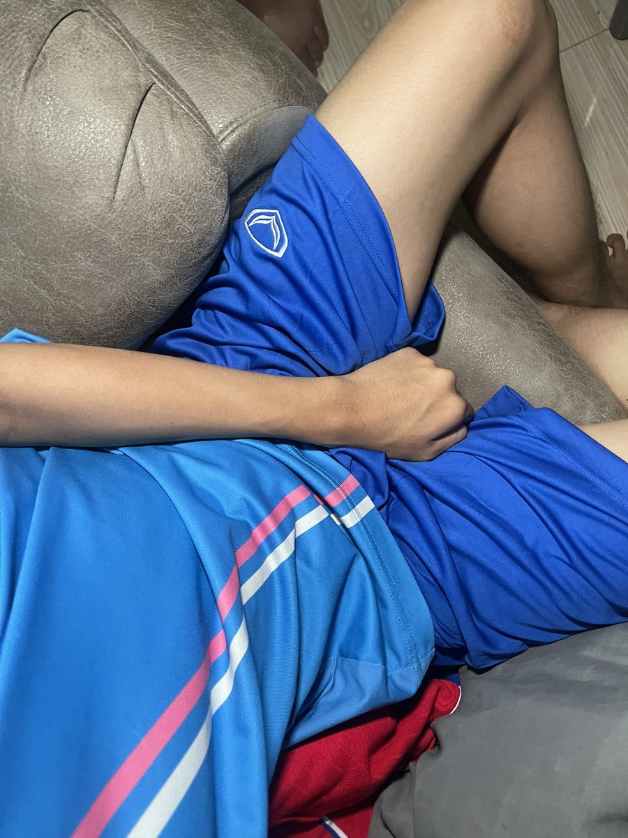 เด็กนักเรียนบ้านนอก tweet media