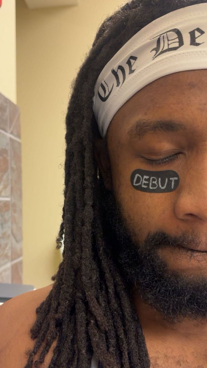 The__Deliverer's tweet photo. Tonight’s eye tape message … I make my #DEBUT for @Pwg_Glory in Mt. Zion Illinois‼️
#TeamMoses #TheDeliverer
#AlwaysReadyToDeliver
#AR2D #WWTBOTM https://t.co/k1RfepdD9p