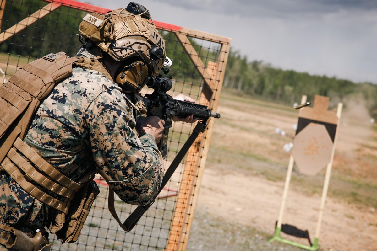 U.S. Marines tweet media