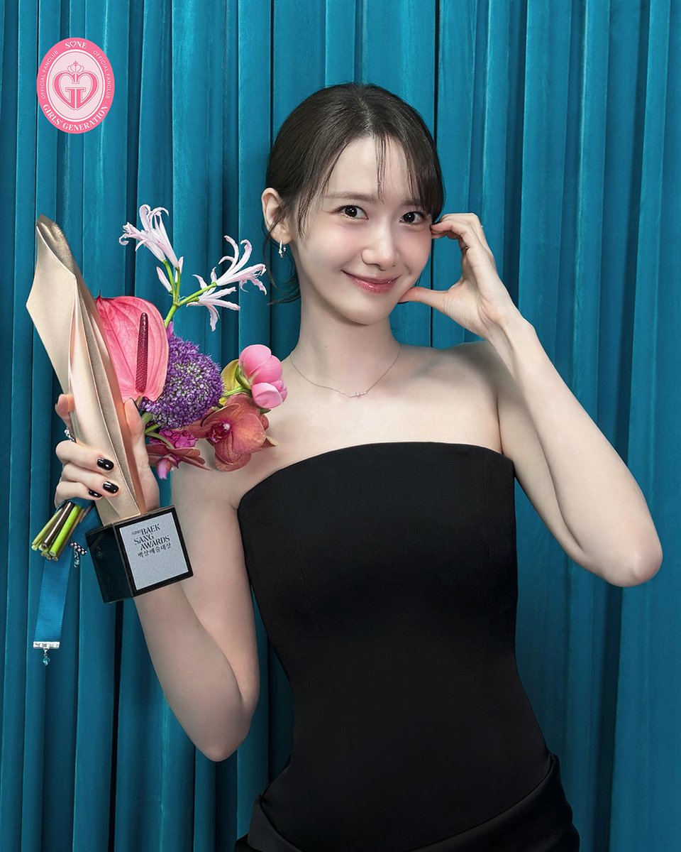 260508 YoonA - The 62nd Baeksang Awards 🖤
Cr. Weverse
weverse.io/girlsgeneratio…
#YoonA #윤아 #임윤아 #LimYoonA
