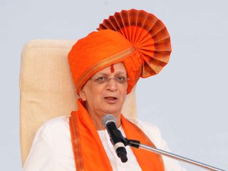 On the sacred occasion of the 84th Birth Anniversary of H H Dr Jayant Athavale, millions of seekers express gratitude for his lifelong mission of guiding humanity towards spirituality, Dharma, and God-realization.

सच्चिदानंद परब्रह्म डॉ आठवले transformed spirituality into a