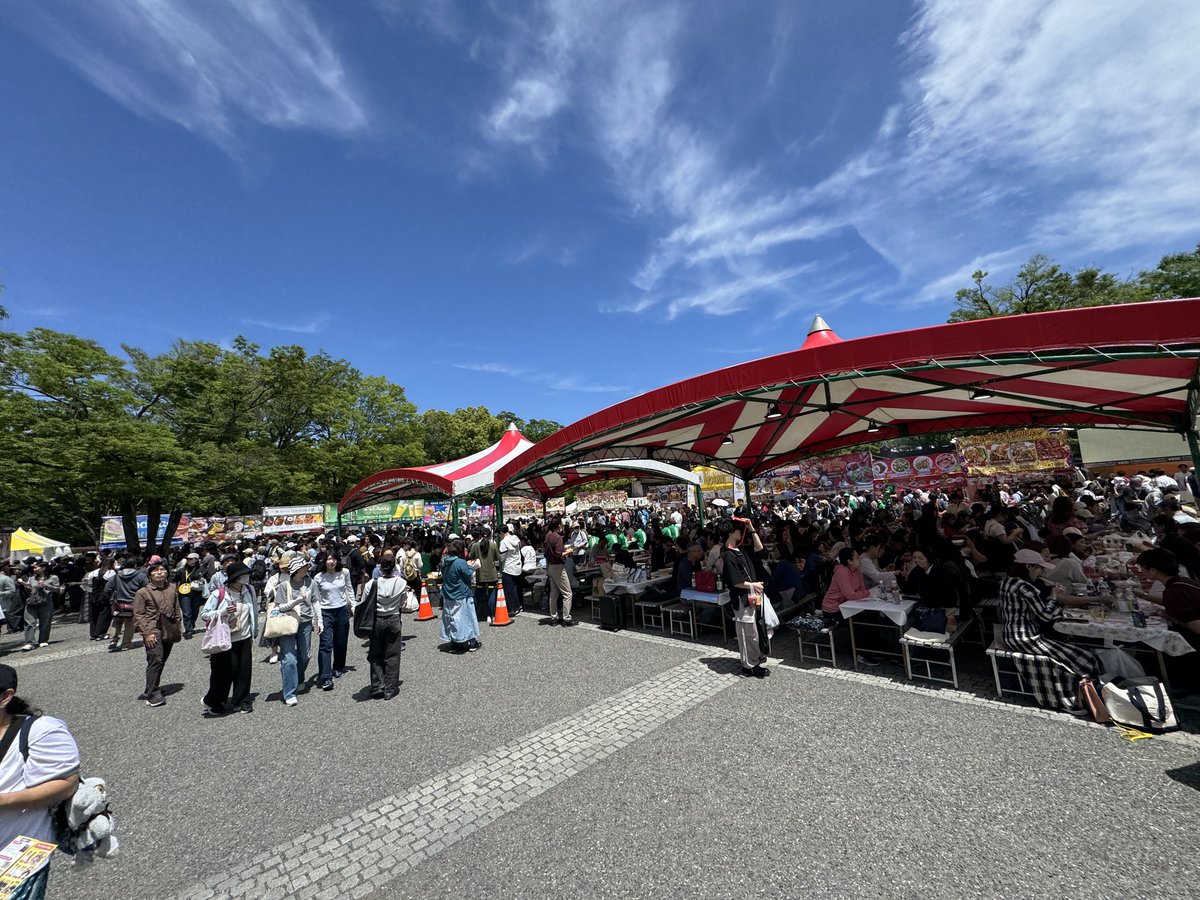bgrkw245's tweet photo. 自分でも意味わからない事は自覚してますよ。タイ在住の日本人が、日本で行われているタイフェスに来ています…
 📅 2026年5月9日(土)～10日(日)  📍 代々木公園 
#タイフェス東京2026 #タイフェス #thaifestivaltokyo2026 #タイフェス東京 https://t.co/ENSY0KSgIv