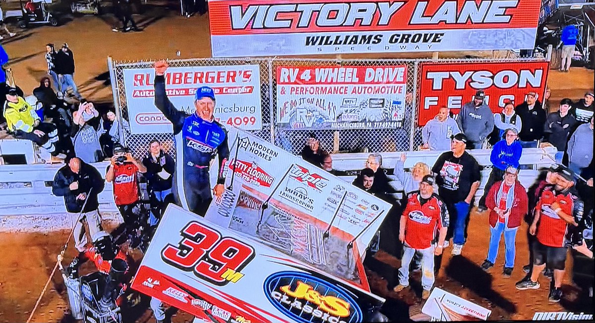 TheBobRae's tweet photo. Kasey Fucking Kahne!!!!! https://t.co/hL6UN3NY5D