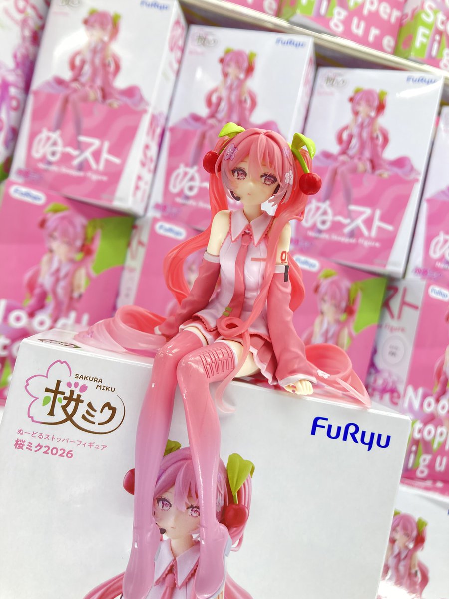 本日入荷🍒】 『初音ミク ぬーどるストッパーフィギュアー桜ミク