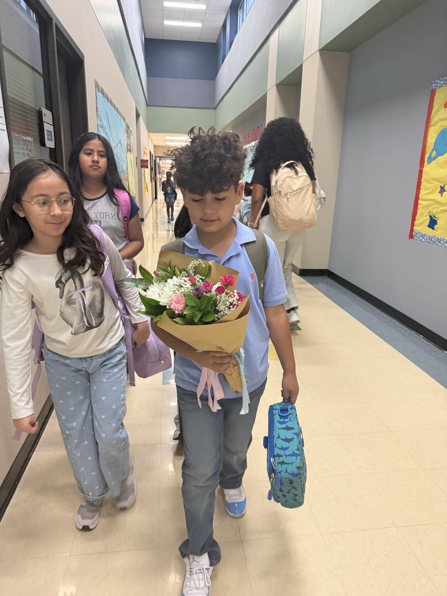 Heritage Rose Elementary tweet media