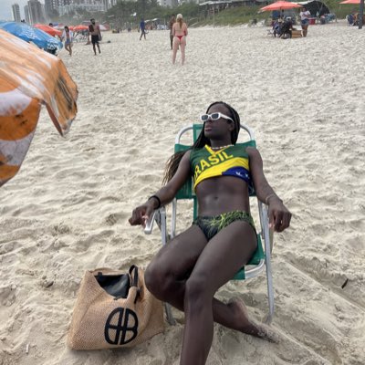 alyrson's tweet photo. #NovaFotoDePerfil https://t.co/K4hhgd0UNV