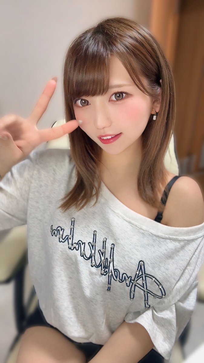 まゆ tweet media
