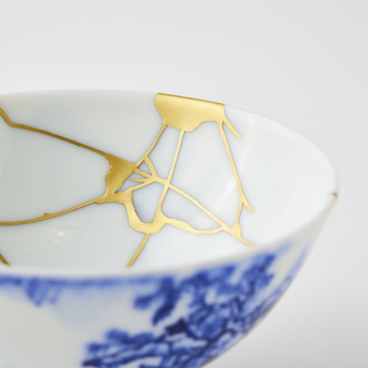 金継ぎ販売器 山水景染付茶碗